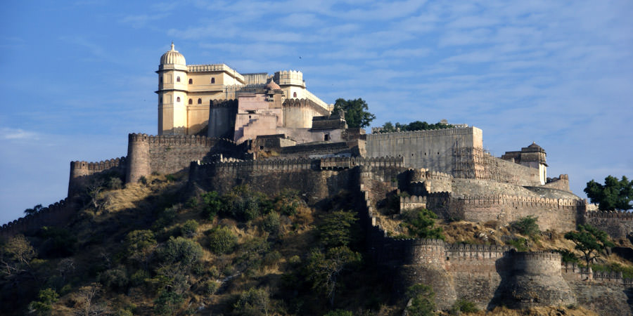 kumbhalgarh-fort-rajasthan.jpg kumbhalgarh-fort-rajasthan.jpg