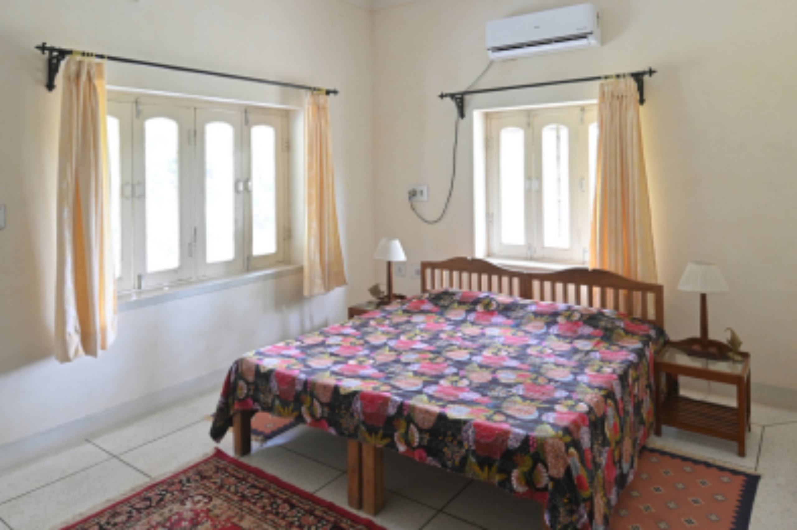 Treepie Room